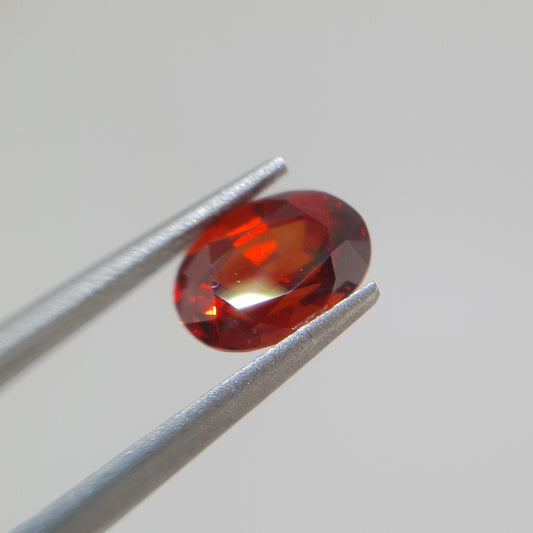 Natural Pyrope Garnet, 1.96 Carat, Vivid Red, Oval, SI1, Loose Gemstone